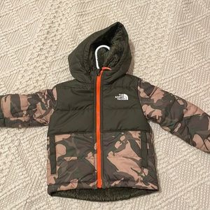 North face 3T reversible jacket